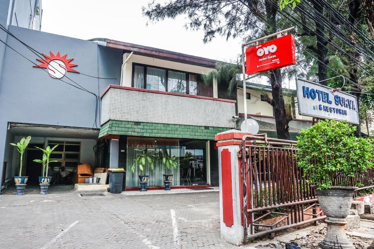 Oyo 108 Hotel Surya Giacarta Esterno foto