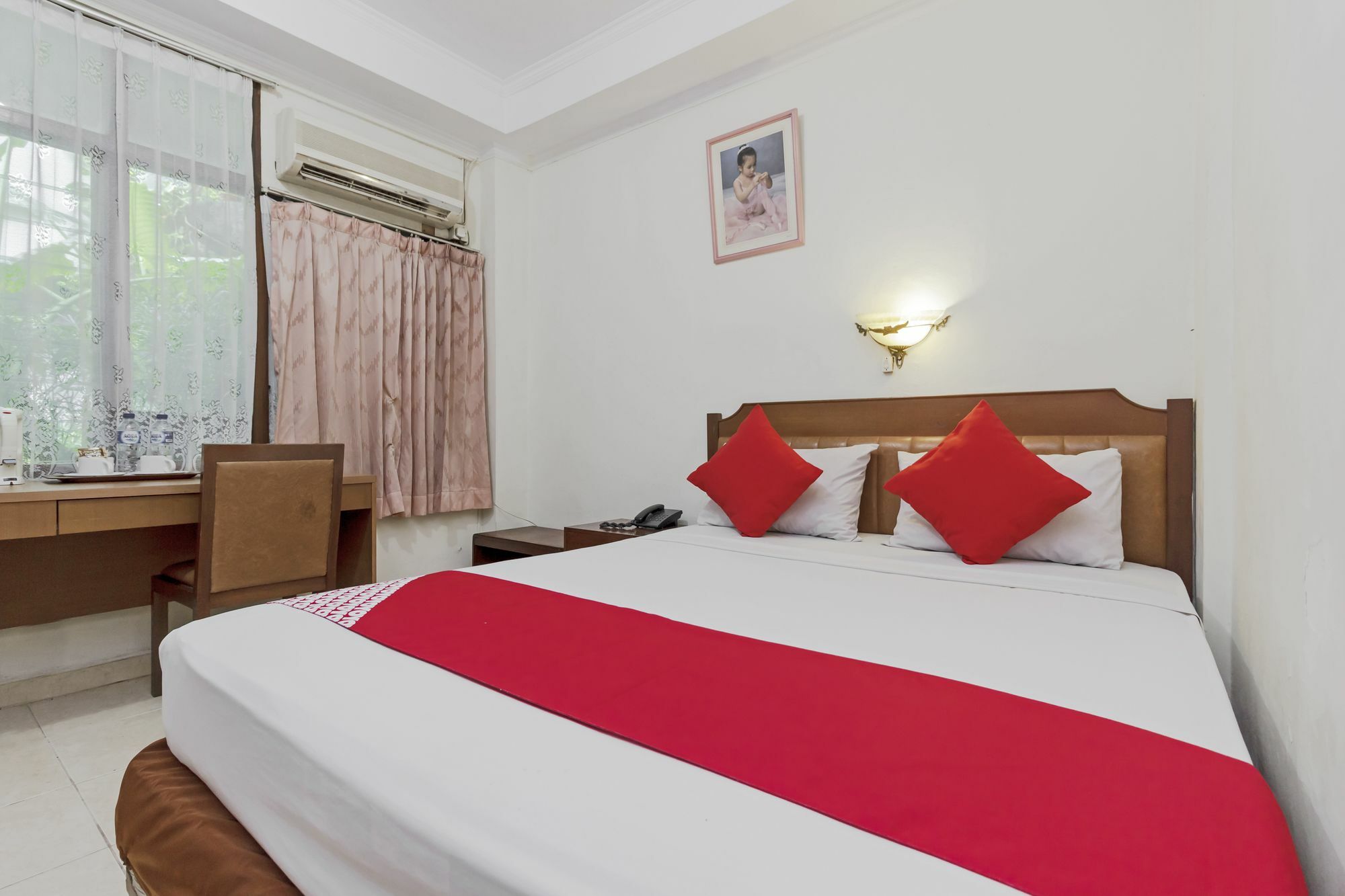 Oyo 108 Hotel Surya Giacarta Esterno foto